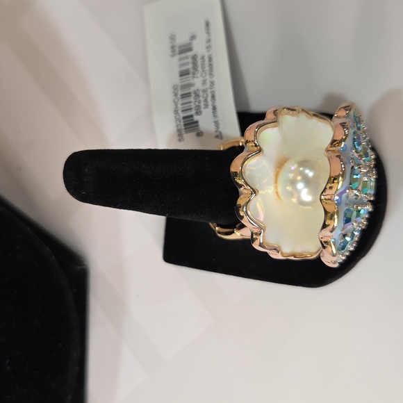 🔹️Betsey Johnson 🔹Nautical  Seashell Charm Necklace, Bracelet Ring Earring Set - Picture 12 of 17